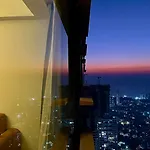 Sea & City