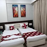 Stay Retreats At Welcome Apartment In Santacruz, Mumbai
