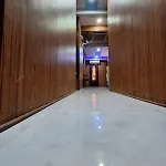Hostel Neon Nest Suits Asalpha Metro Mumbai