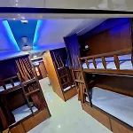 Neon Nest Suits Asalpha Metro Mumbai