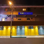Fabhotel Metro Galaxy - Nesco Exhibition Centre Guest house Mumbai