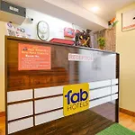Fabhotel Metro Galaxy - Nesco Exhibition Centre