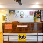 Guest house Fabhotel Metro Galaxy - Nesco Exhibition Centre