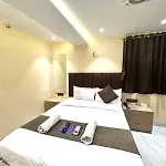Hotel Dolphin Residency