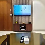 Seascape - 1Bhk - Carter Road W Car Parking