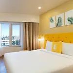 Hotel Bloom Hub L Weh Andheri 4*
