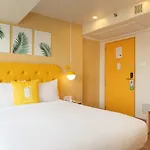 Bloom Hub L Weh Andheri Hotel 4*