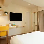 Bloom Hub L Weh Andheri Mumbai