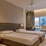 Hotel Airlink 3*