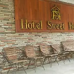 Hotel Sweet Home
