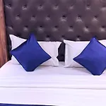 Hotel Ashyana - Near To Grant Road Station Mumbai