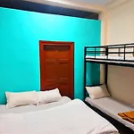 Guest house Omkar Regency Ac Goregaon West