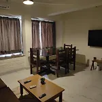 Warm Paradise-Calm Living