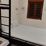 Omkar Regency Ac Goregaon West Guest house *