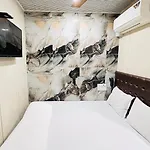 Guest house U Life