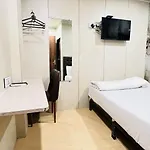 U Life Guest house Mumbai