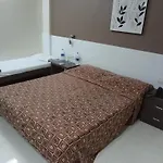 Hotel Samrat