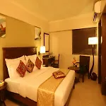 The Maharaja Business Hotel