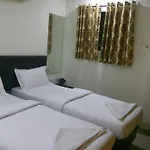Hotel Star Inn