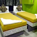 Guest house New Aifa Residency Mumbai