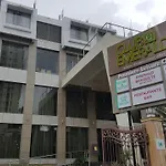 Club Emerald