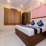 Guest house Sarah 3*