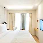 Hotel The Park Juhu 4*