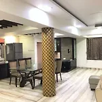 Hotel Dev Shelters 6 2*