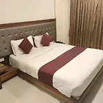 Hotel Powai Comfort