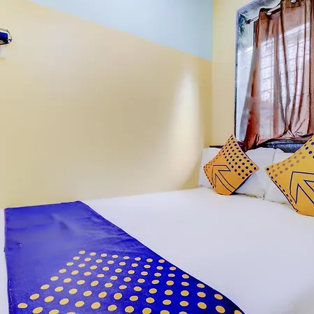 Oyo 70661 Al Makkah Managed By Paris Hotel Mumbai