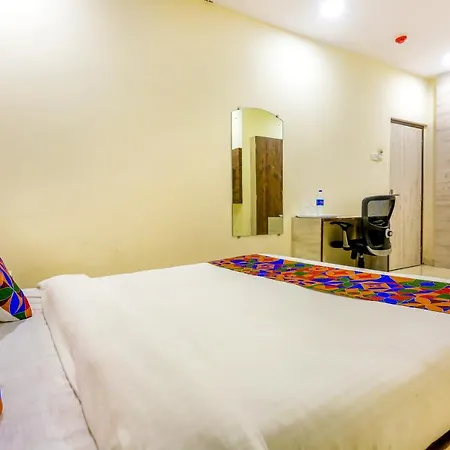 Hotel Fabhotel Tavakkal Mumbai