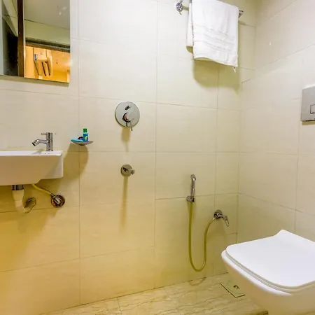 Hotel Fabhotel Tavakkal 2*