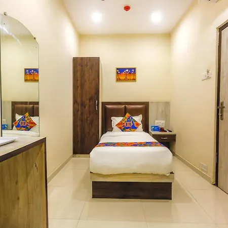 Fabhotel Tavakkal Mumbai