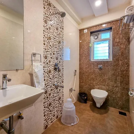 Home2 And Service Apartments, Airport Apartment