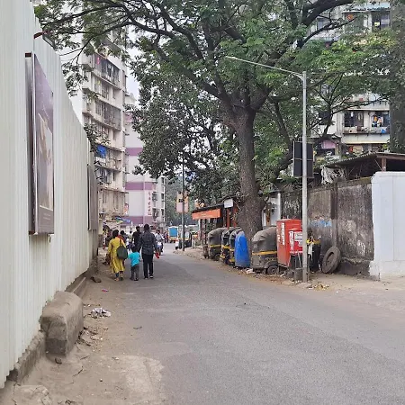 Osi Bkc Kurla West Apartment