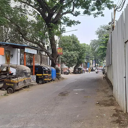 Osi Bkc Kurla West Apartment Mumbai