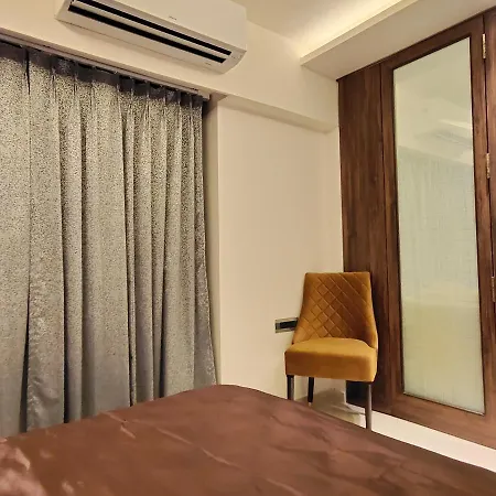 Apartment Osi Bkc Kurla West Mumbai