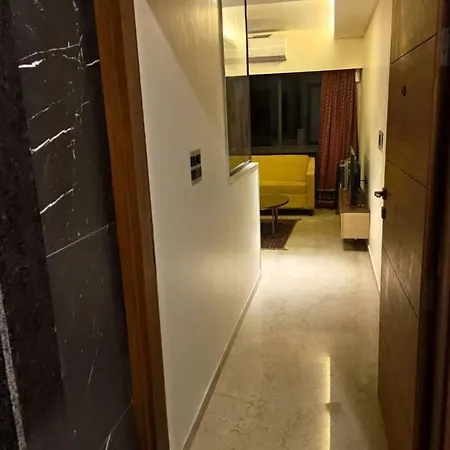 1 Bhk In Bandra Kurla Annexe. *