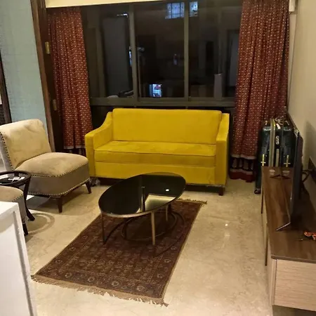 1 Bhk In Bandra Kurla Annexe. Apartment *