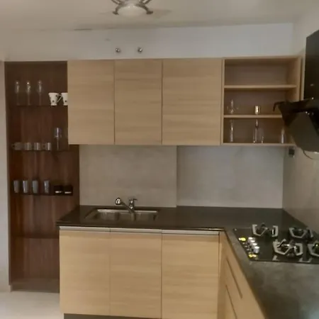 1 Bhk In Bandra Kurla Annexe.