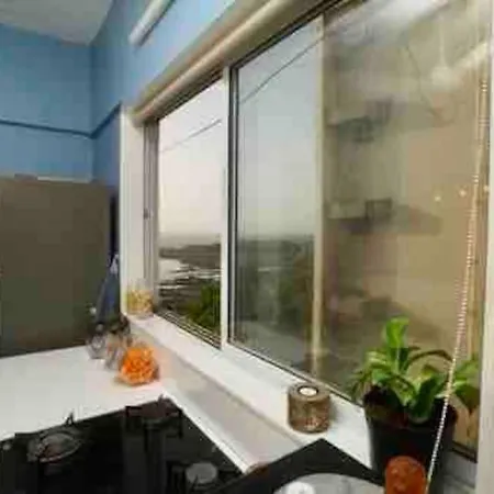 Top-floor Oceanfront Designer In Bandra
