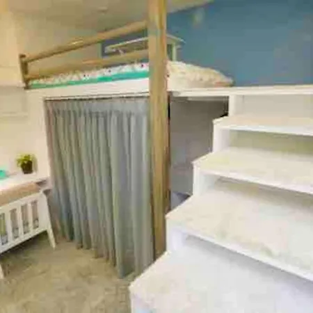 Top-floor Oceanfront Designer In Bandra *