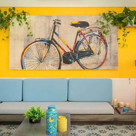 Apartment Top-floor Oceanfront Designer In Bandra