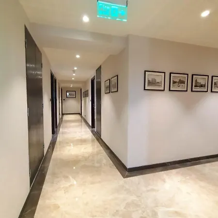 Aralia International Airport, 3*