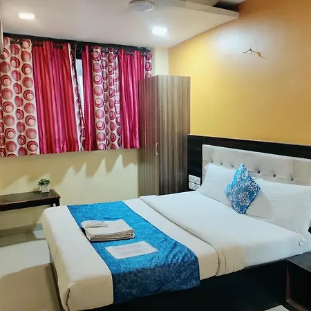 Golden Galaxy - Santacruz East Mumbai