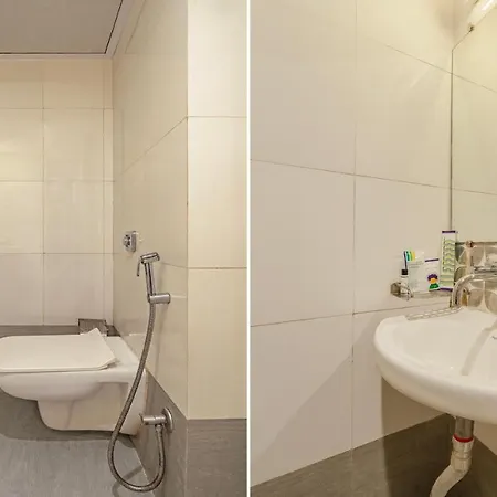 Hotel Treebo Seven Olives 3*