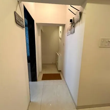 La Mezzo 1 Bhk Service