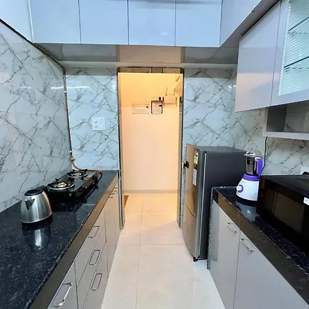 La Mezzo 1 Bhk Service Apartment *