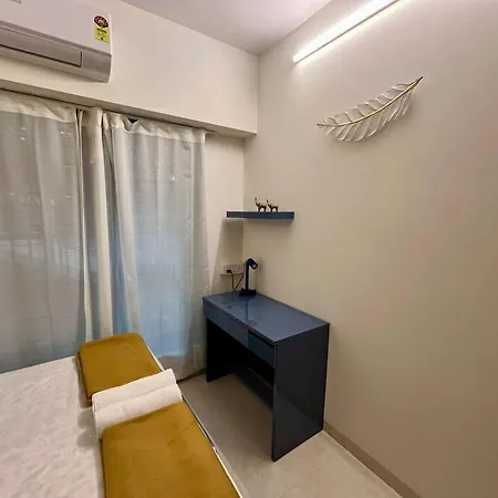 Apartment La Mezzo 1 Bhk Service