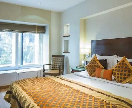 Bawa Continental Hotel